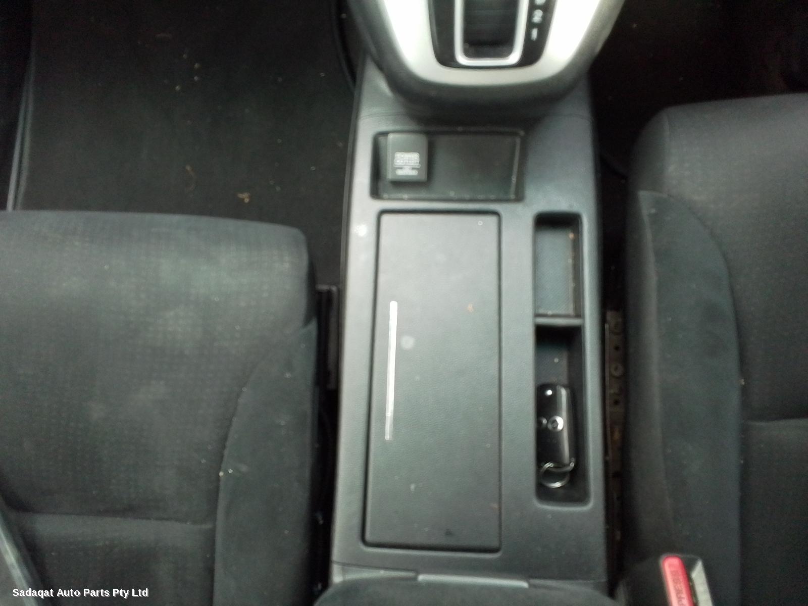 Honda Crv Left Taillight