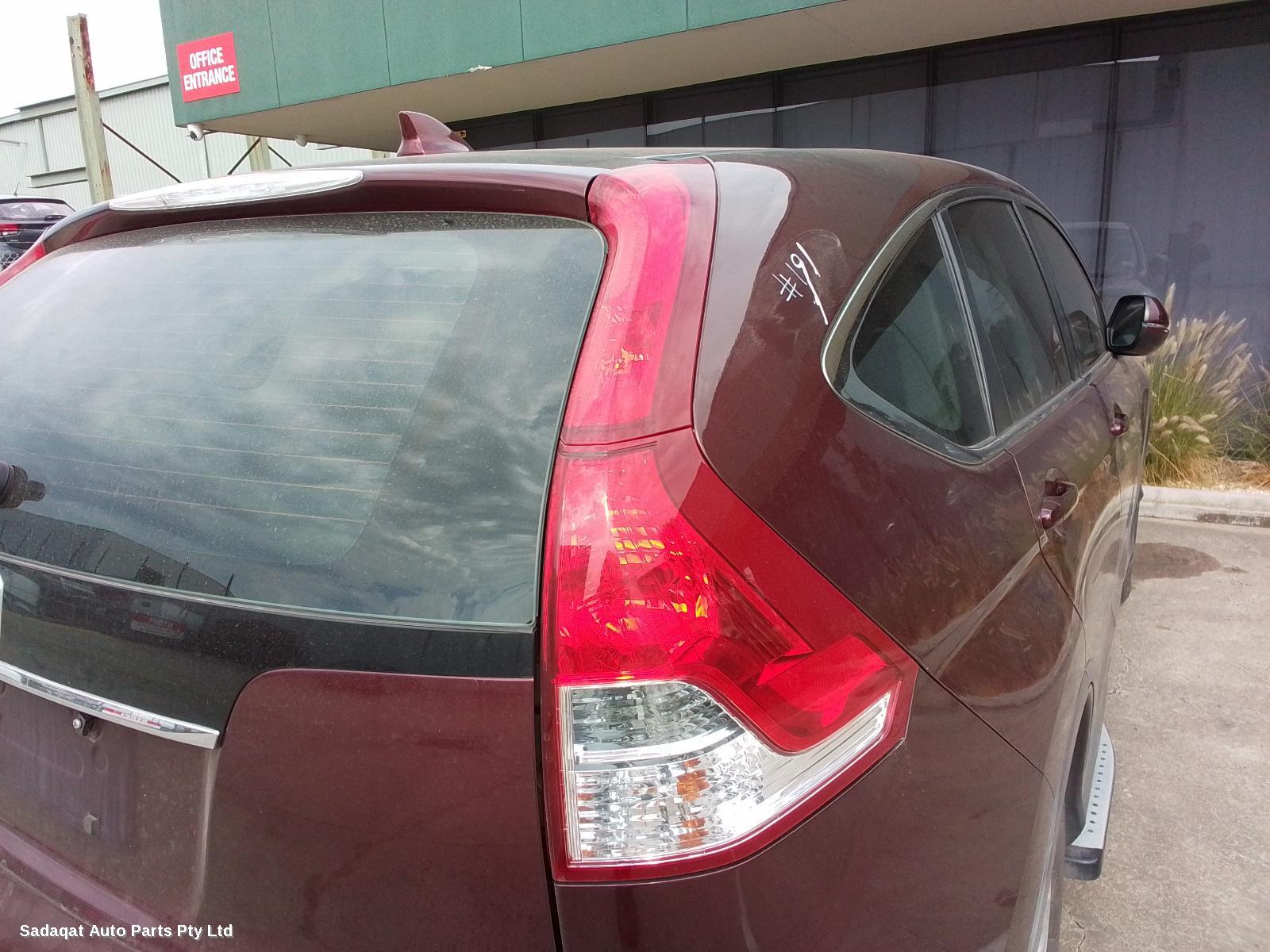 Honda Crv Left Taillight