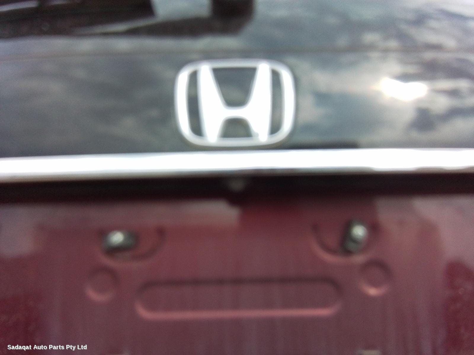 Honda Crv Left Taillight