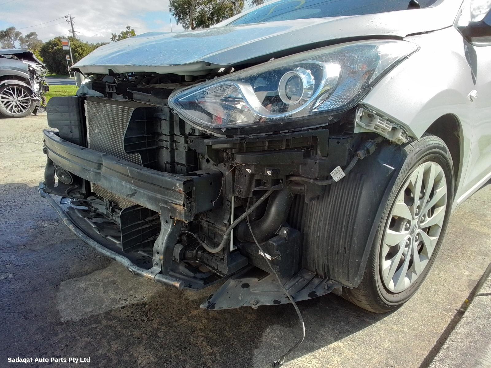 Hyundai I30 Left Taillight