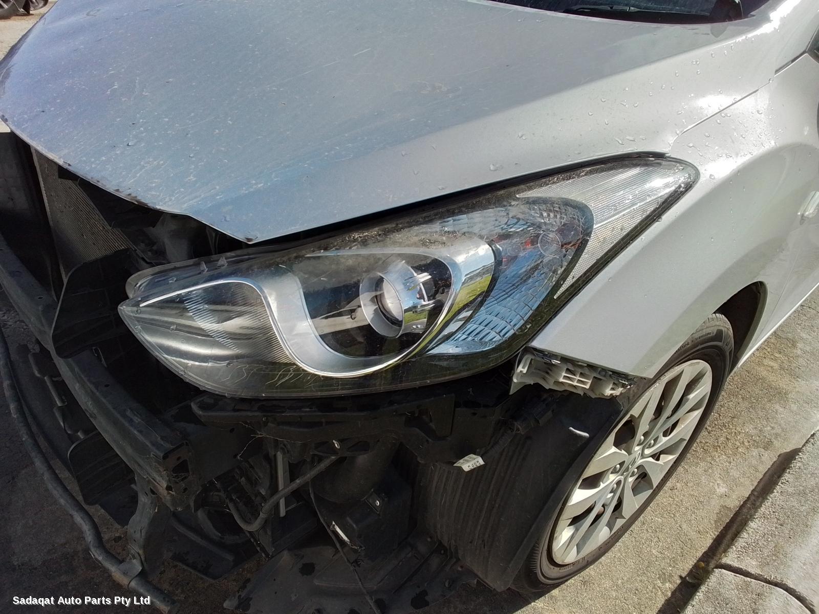 Hyundai I30 Left Taillight