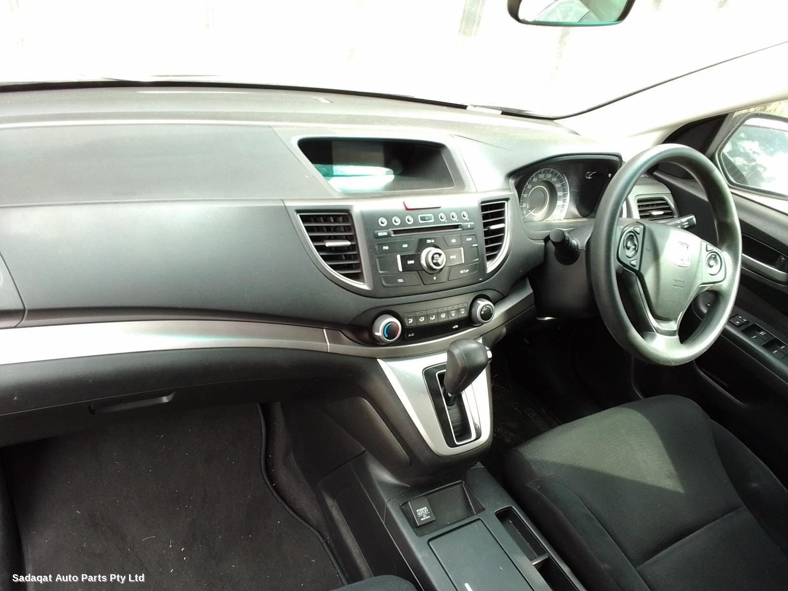 Honda Crv Left Taillight