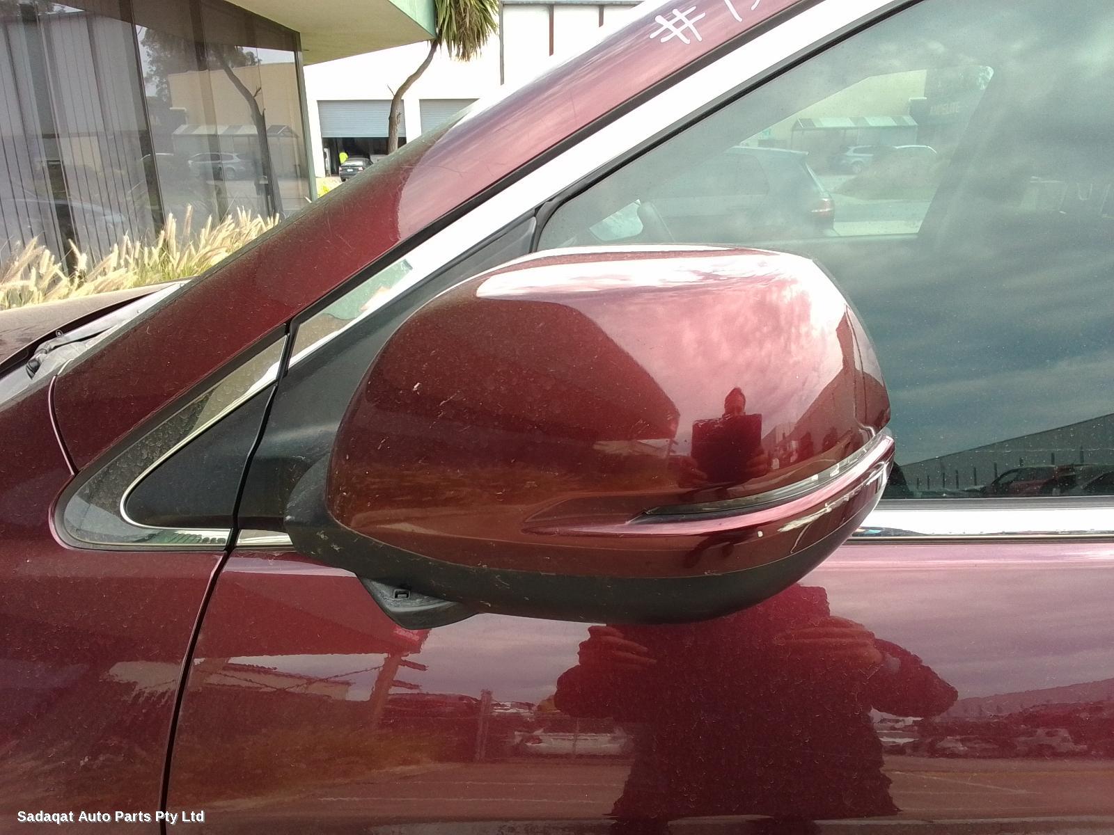 Honda Crv Left Taillight