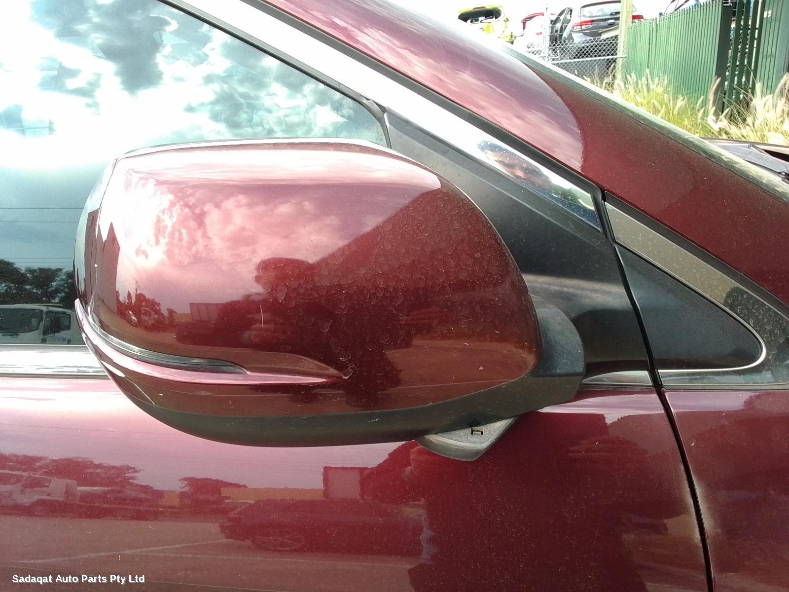 Honda Crv Left Taillight