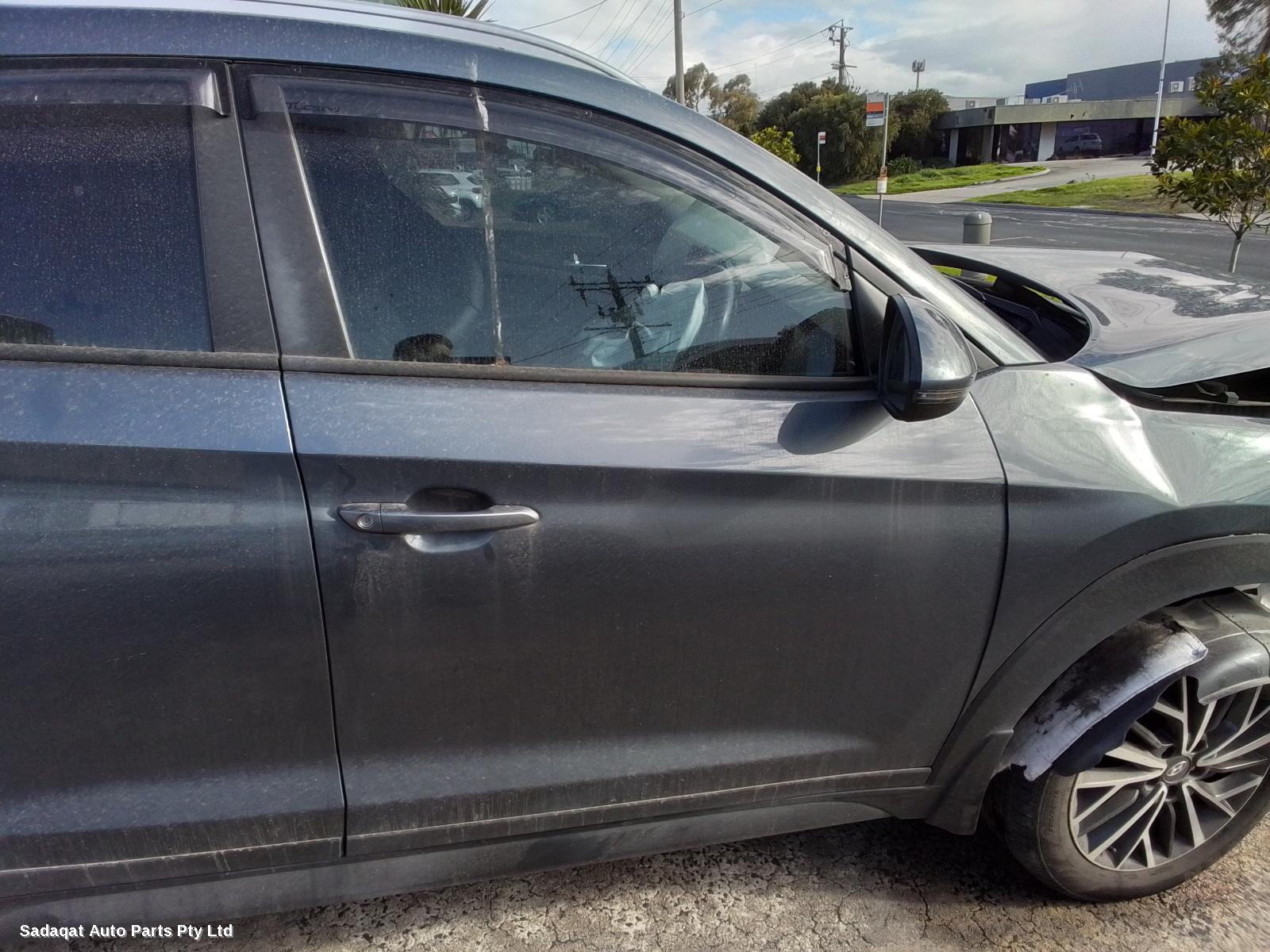 Hyundai Tucson Right Door Mirror