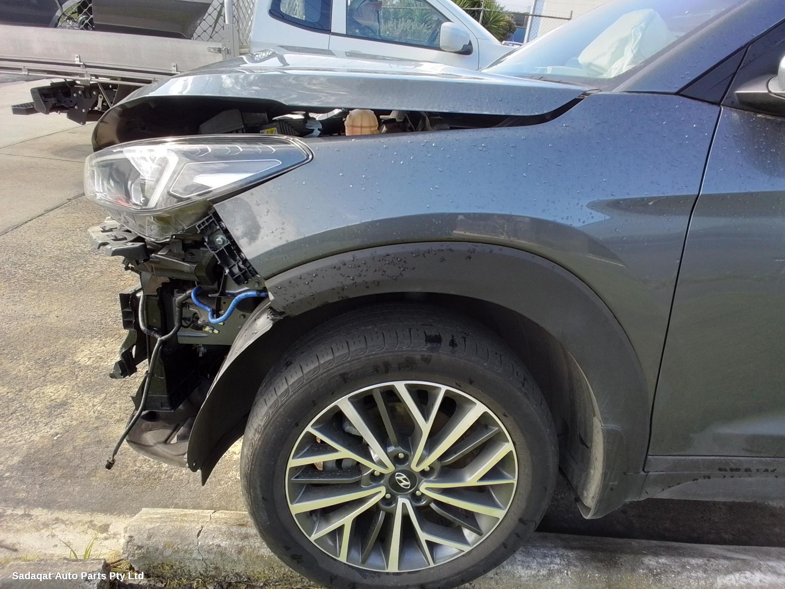 Hyundai Tucson Right Door Mirror