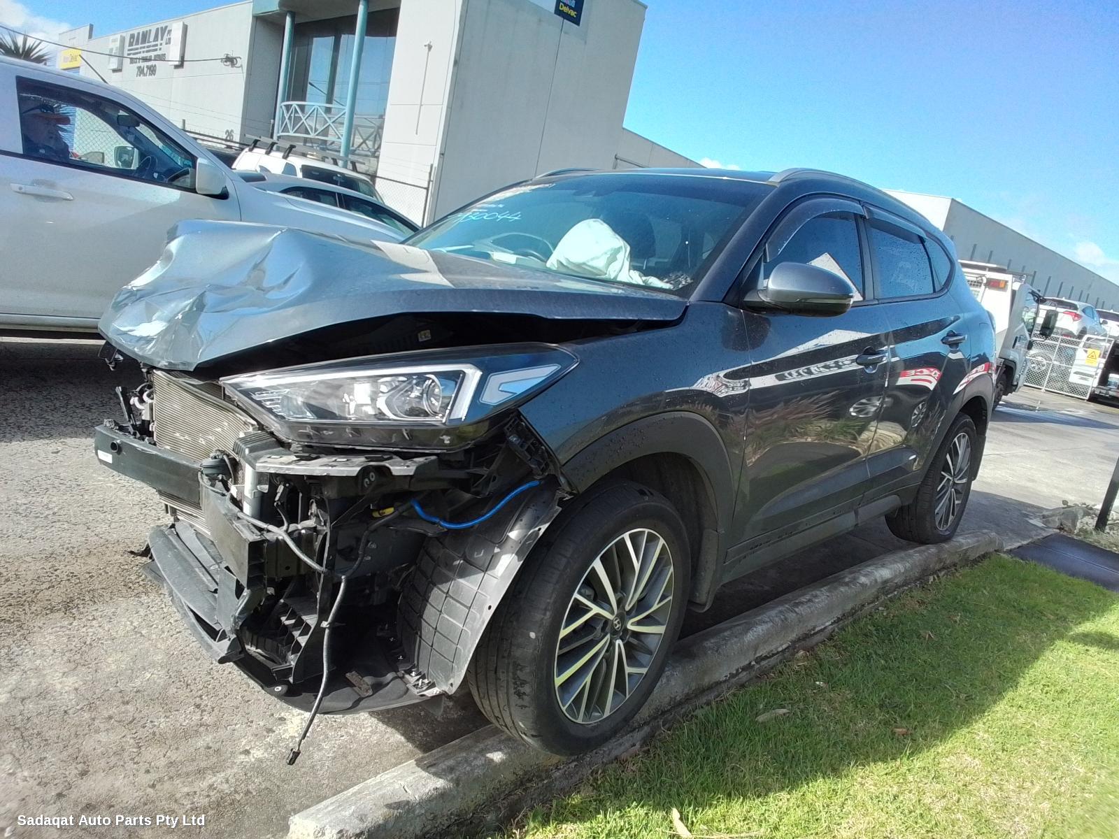 Hyundai Tucson Right Door Mirror