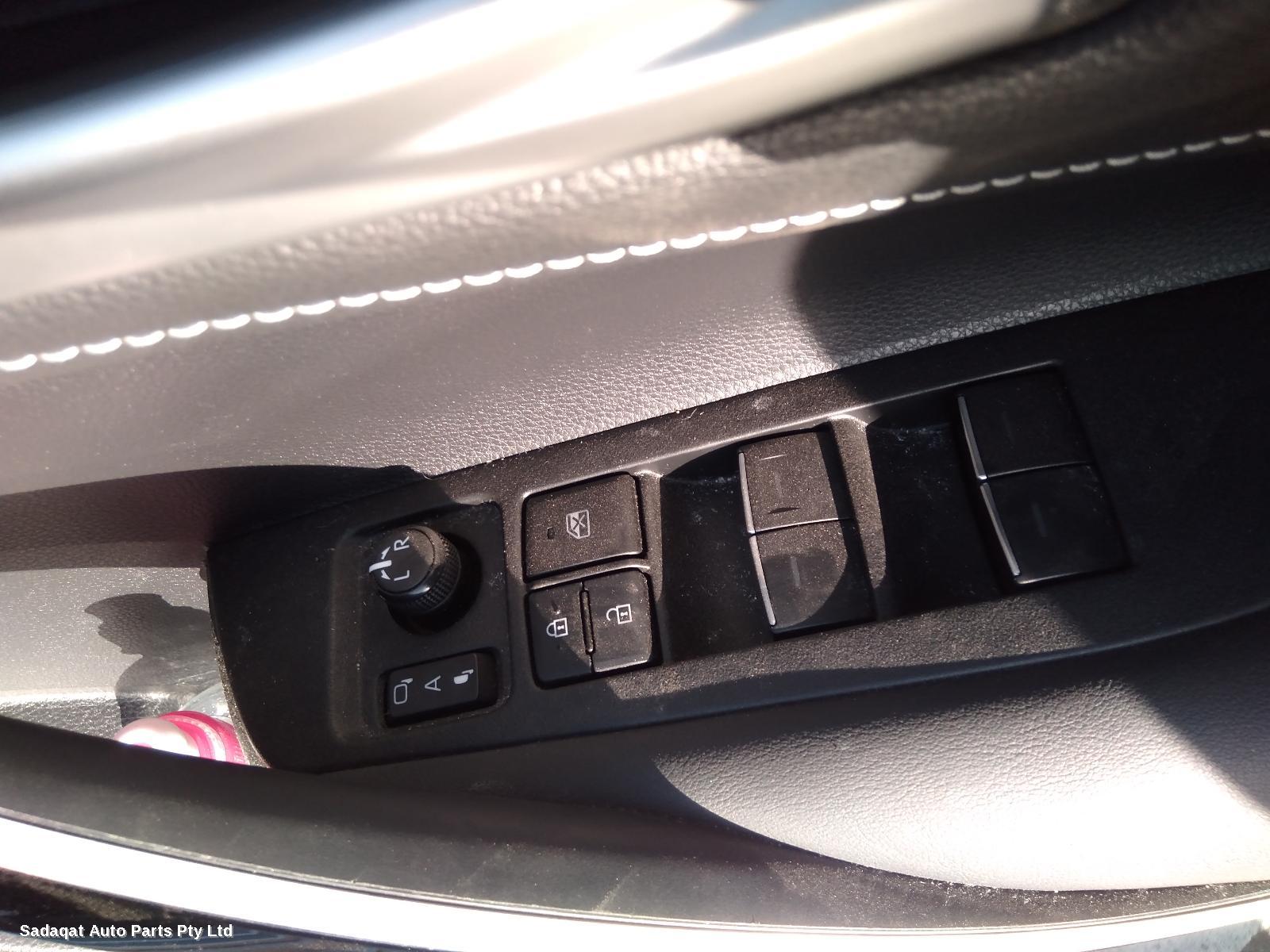 Toyota Corolla A/c Condenser