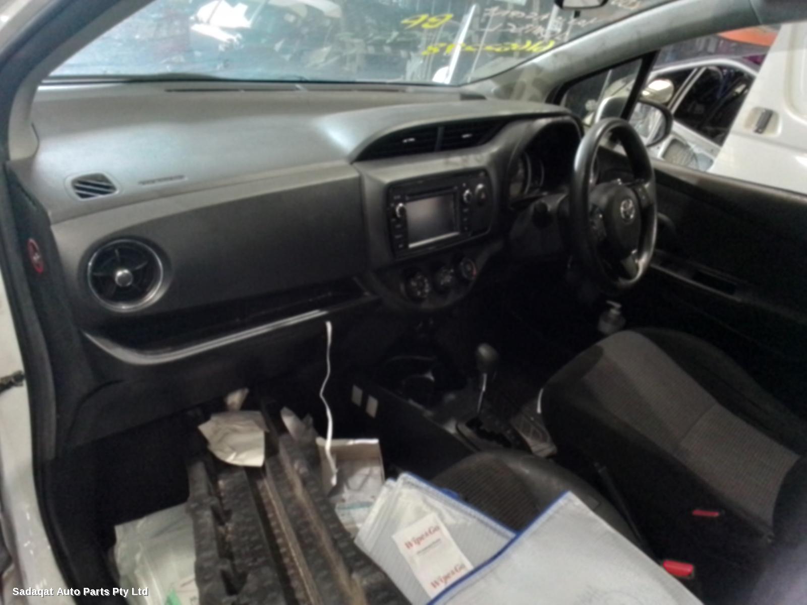 Toyota Yaris Left Taillight