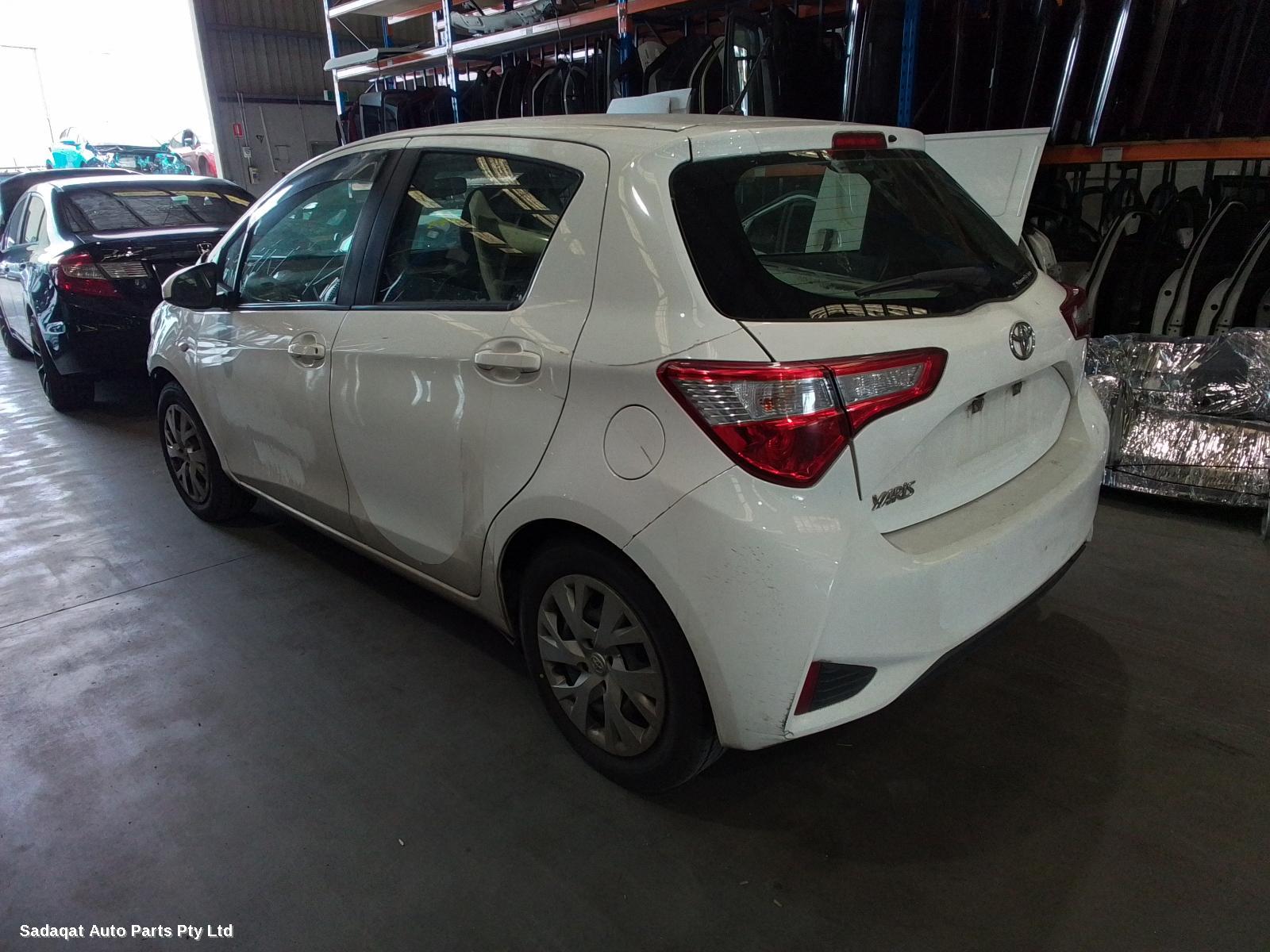 Toyota Yaris Left Taillight