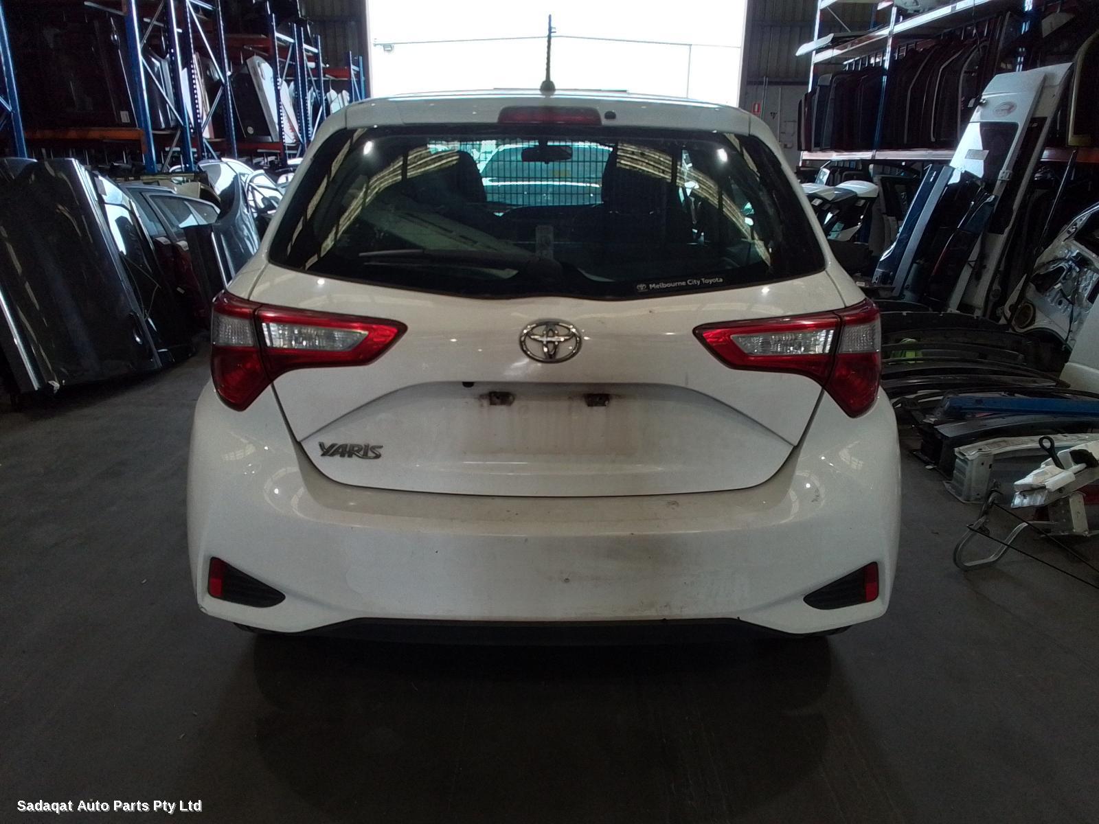 Toyota Yaris Left Taillight