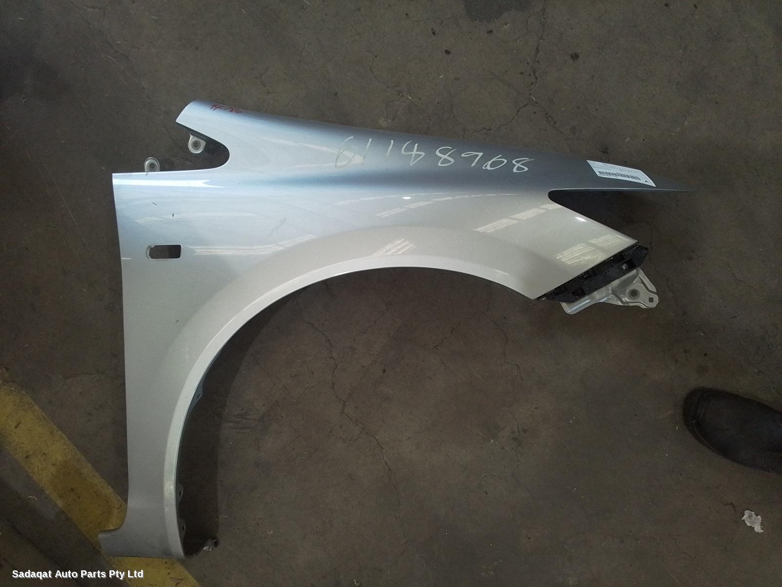 Honda Civic Right Guard