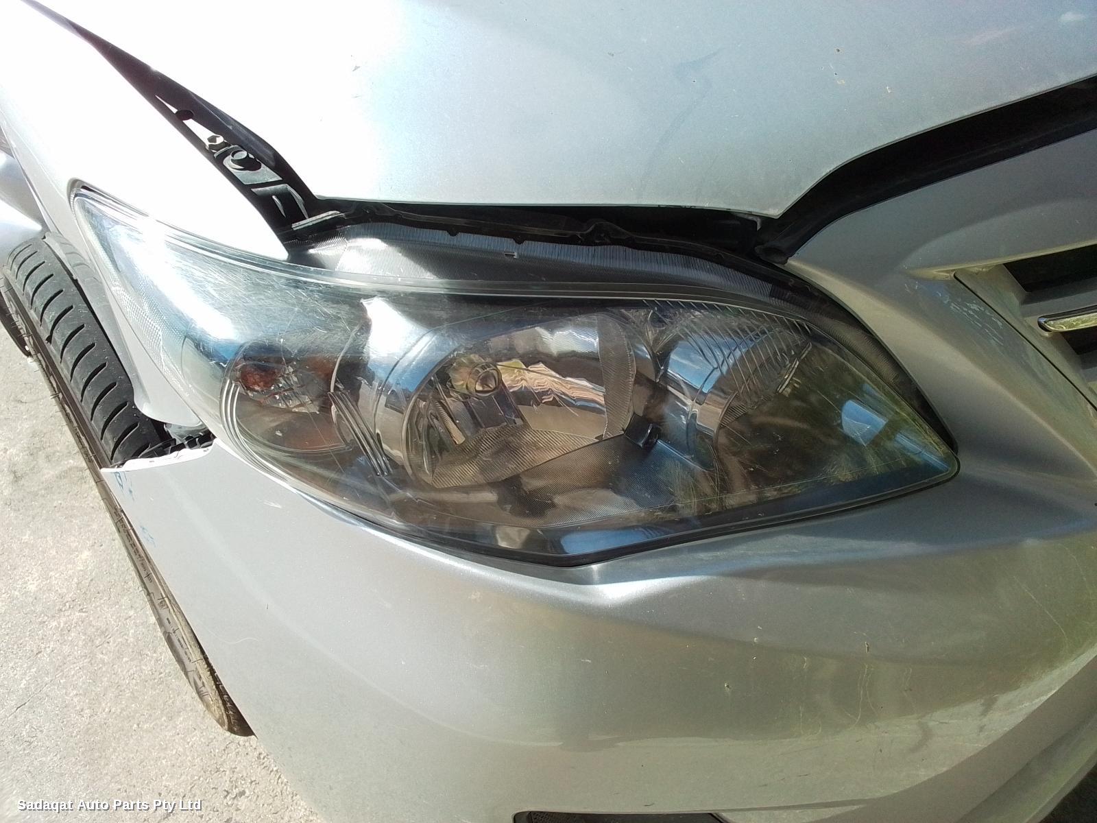 Toyota Corolla Right Taillight