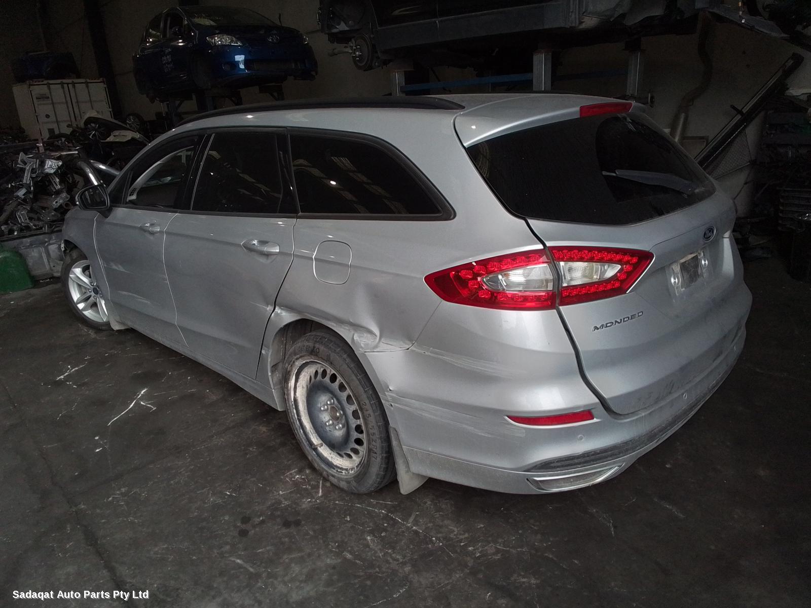 Ford Mondeo Left Taillight