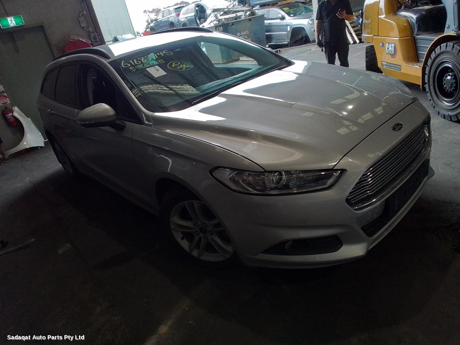 Ford Mondeo Left Taillight