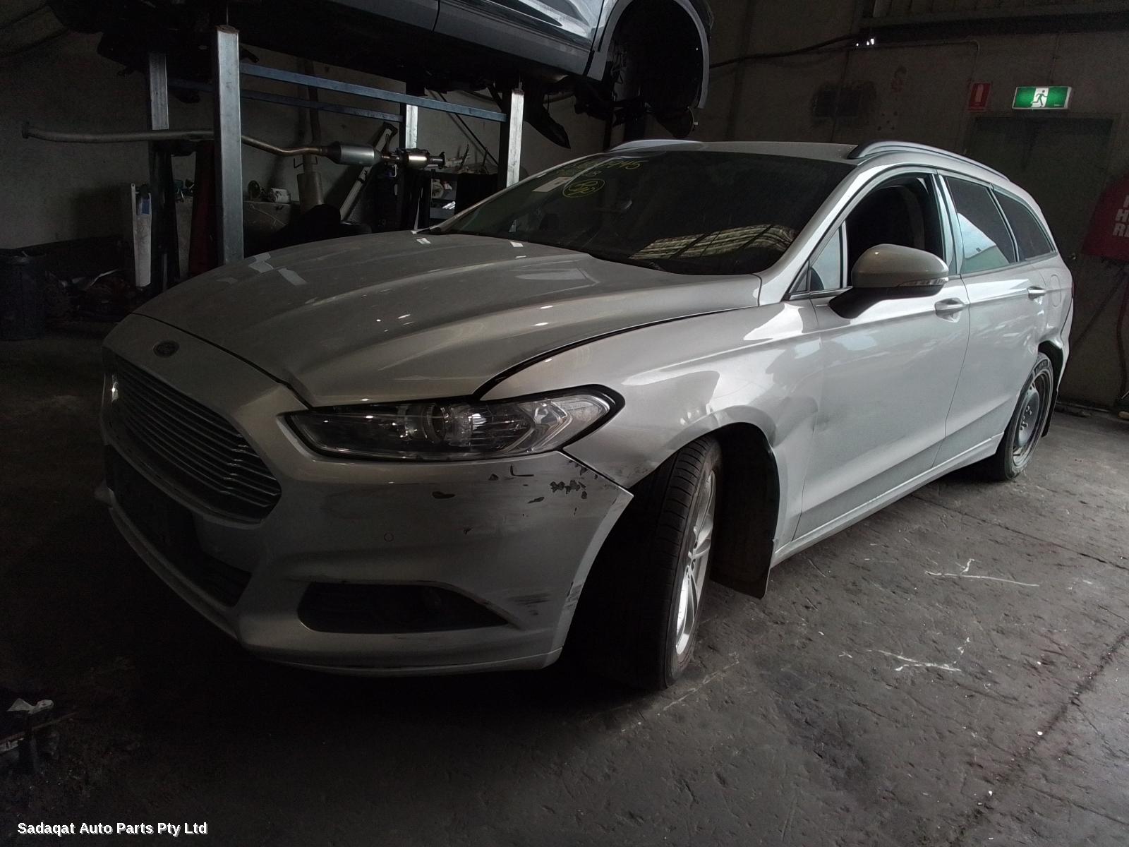 Ford Mondeo Left Taillight