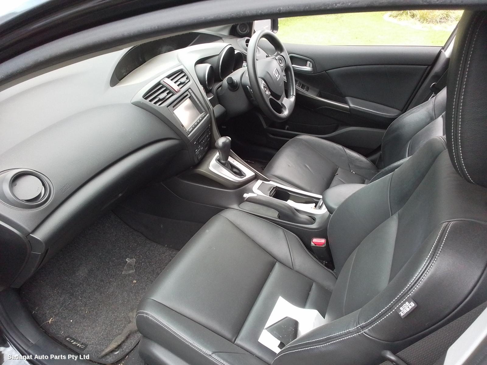 Honda Civic Left Indicator/fog/side