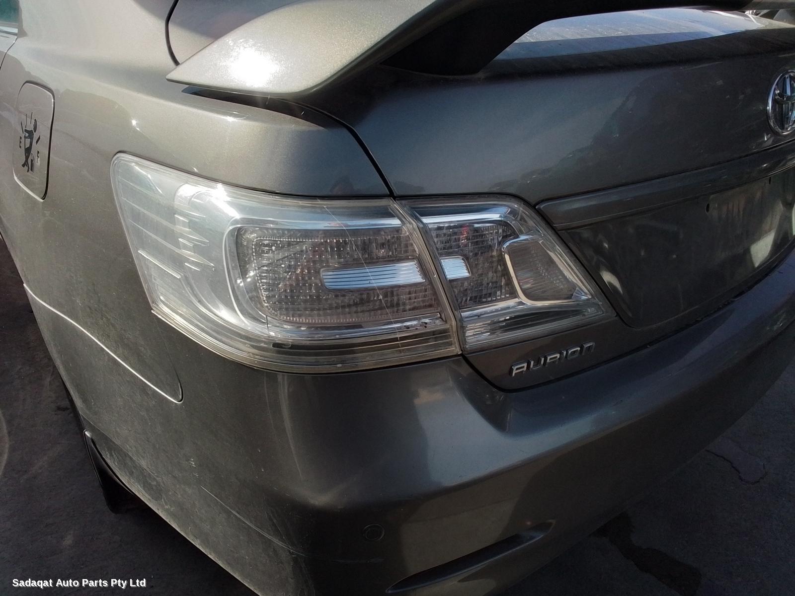 Toyota Aurion Left Guard