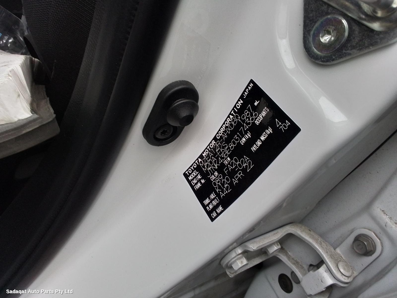 Toyota Corolla Left Taillight