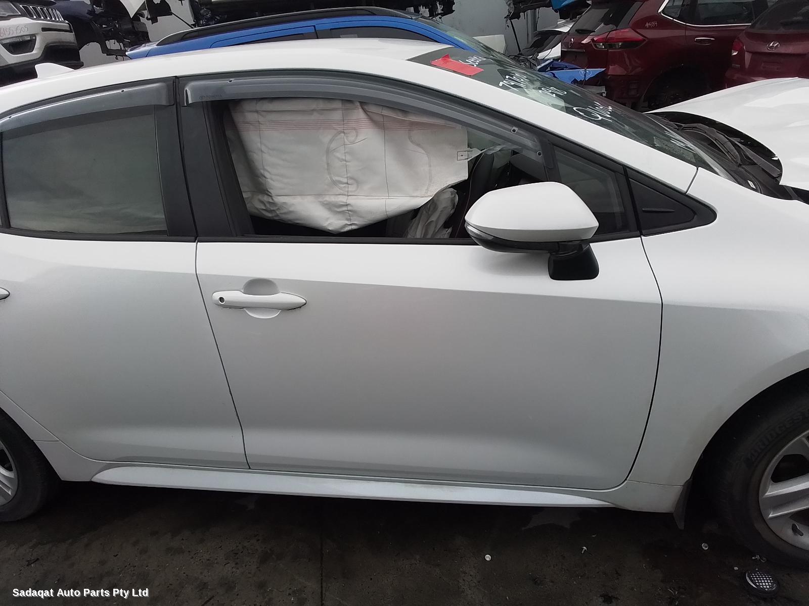 Toyota Corolla Left Taillight