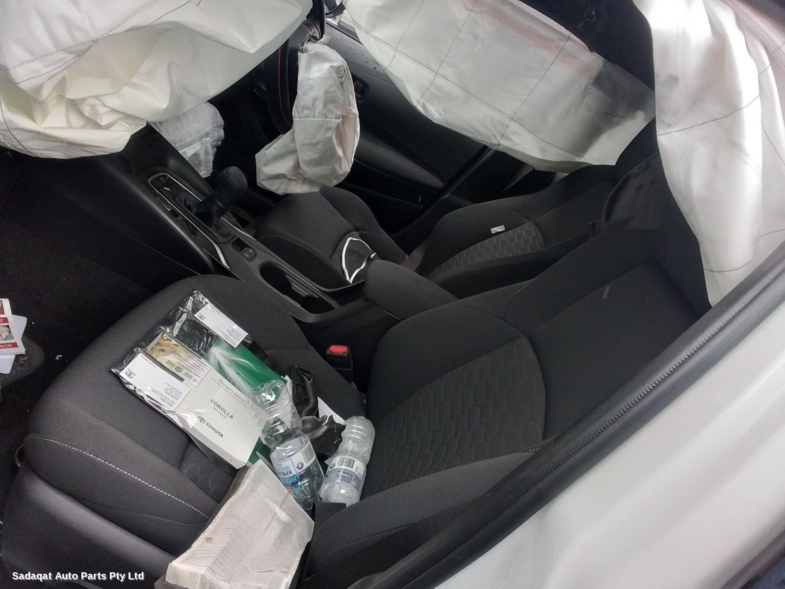 Toyota Corolla Left Taillight