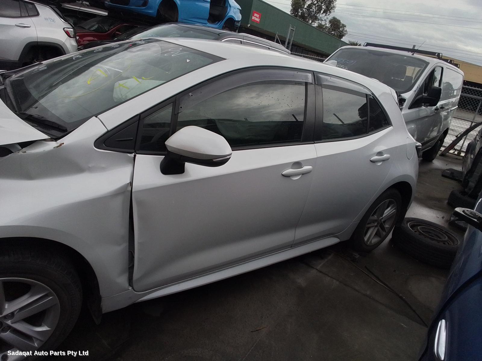 Toyota Corolla Left Taillight