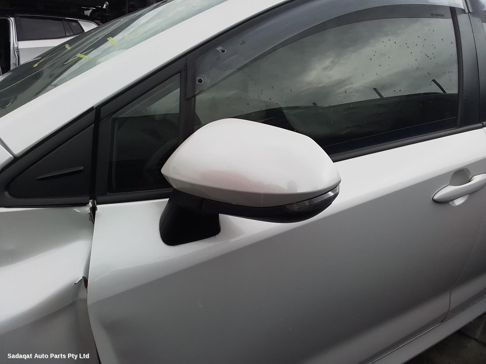 Toyota Corolla Left Taillight