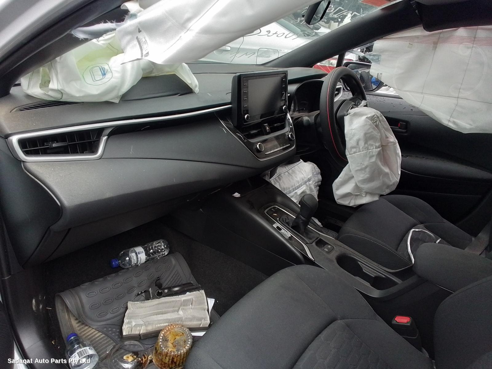 Toyota Corolla Left Taillight