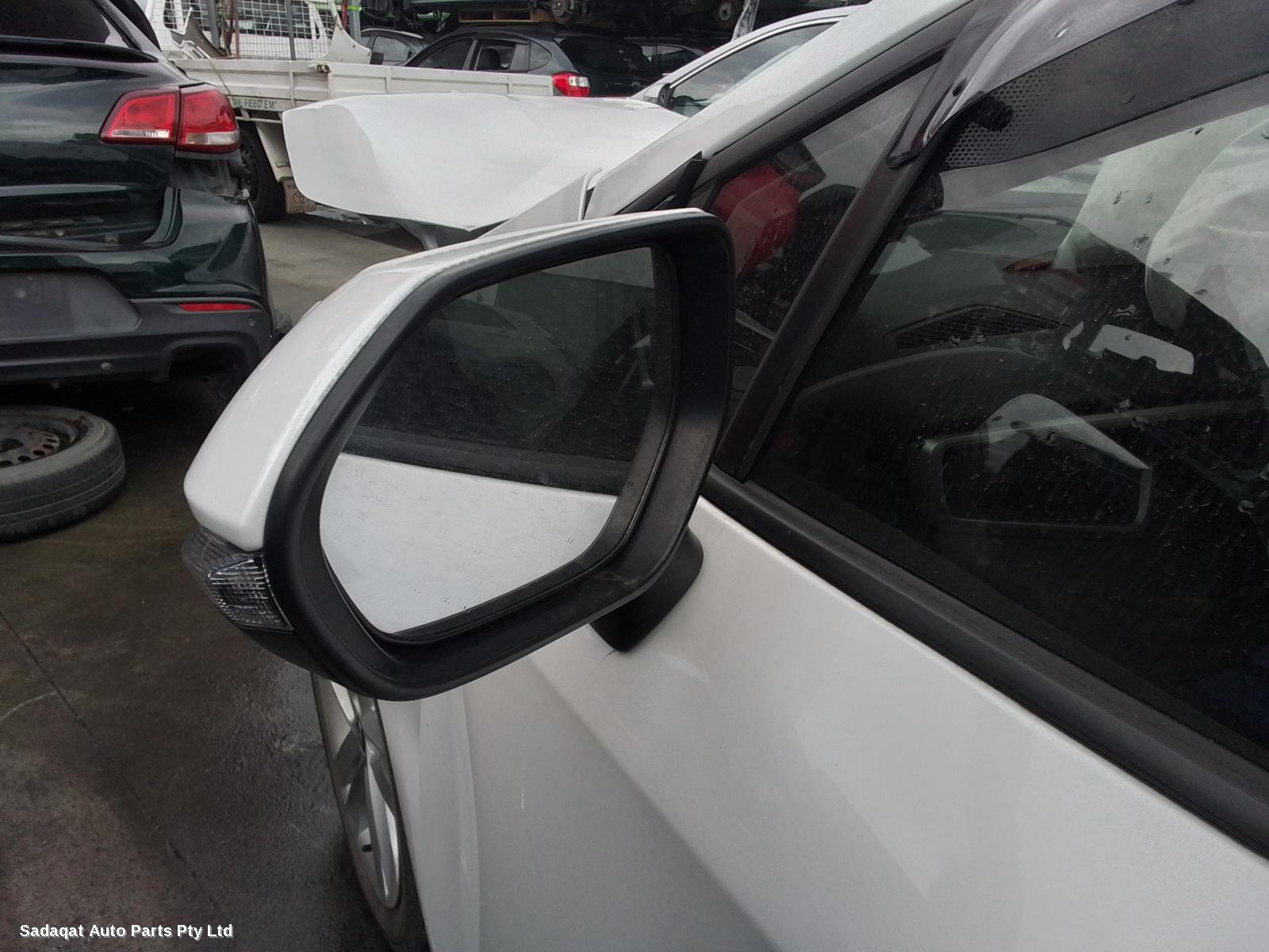 Toyota Corolla Left Taillight