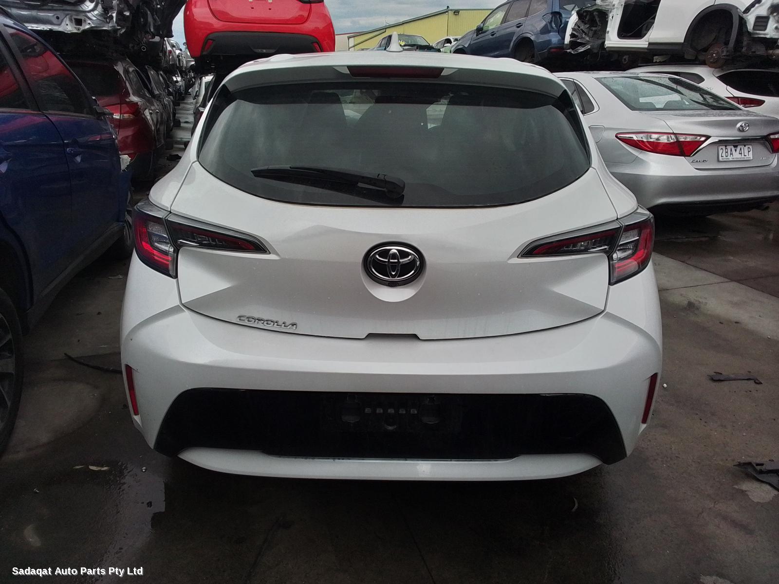 Toyota Corolla Left Taillight