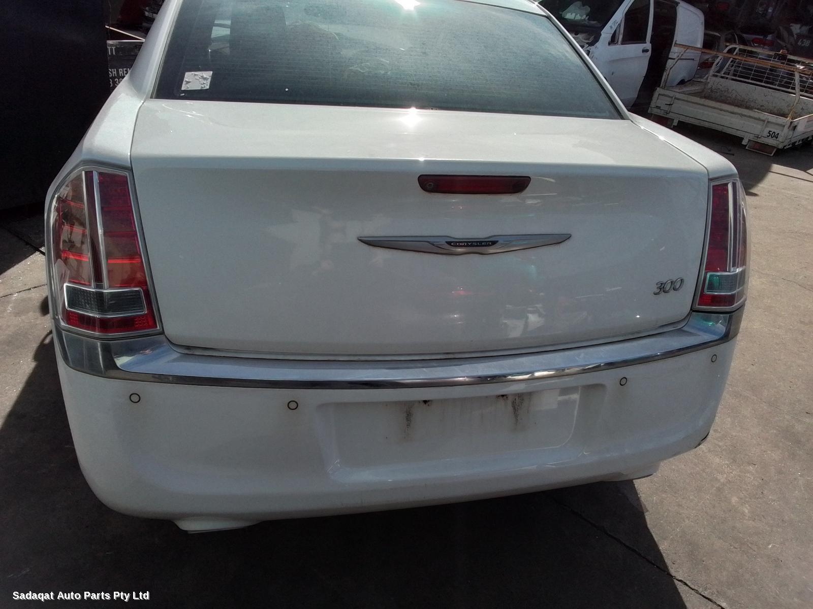 Chrysler 300c Wheel Mag