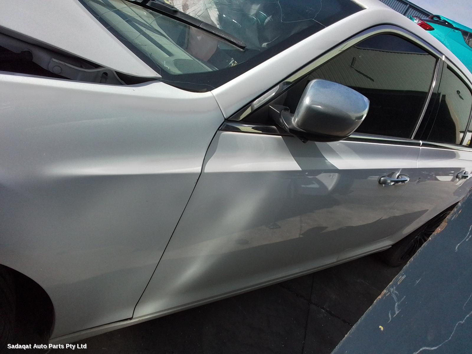 Chrysler 300c Wheel Mag