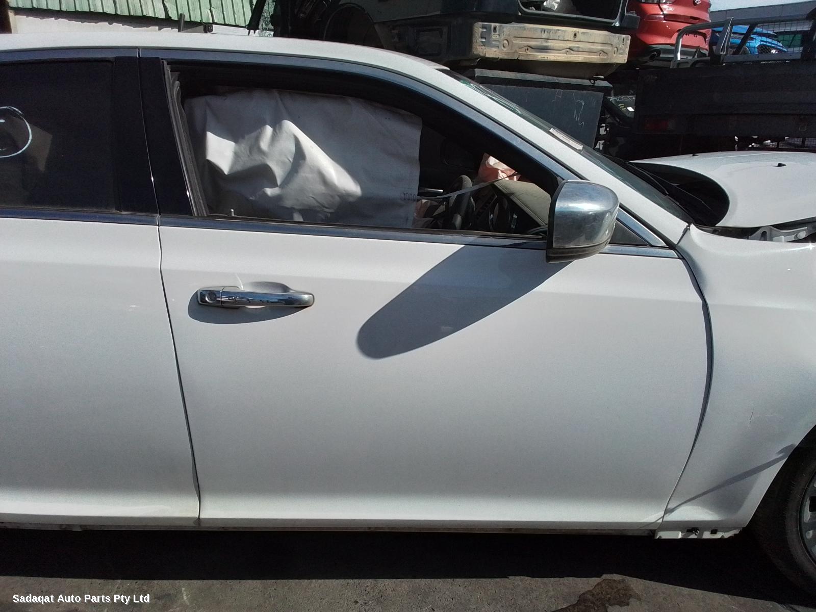 Chrysler 300c Wheel Mag