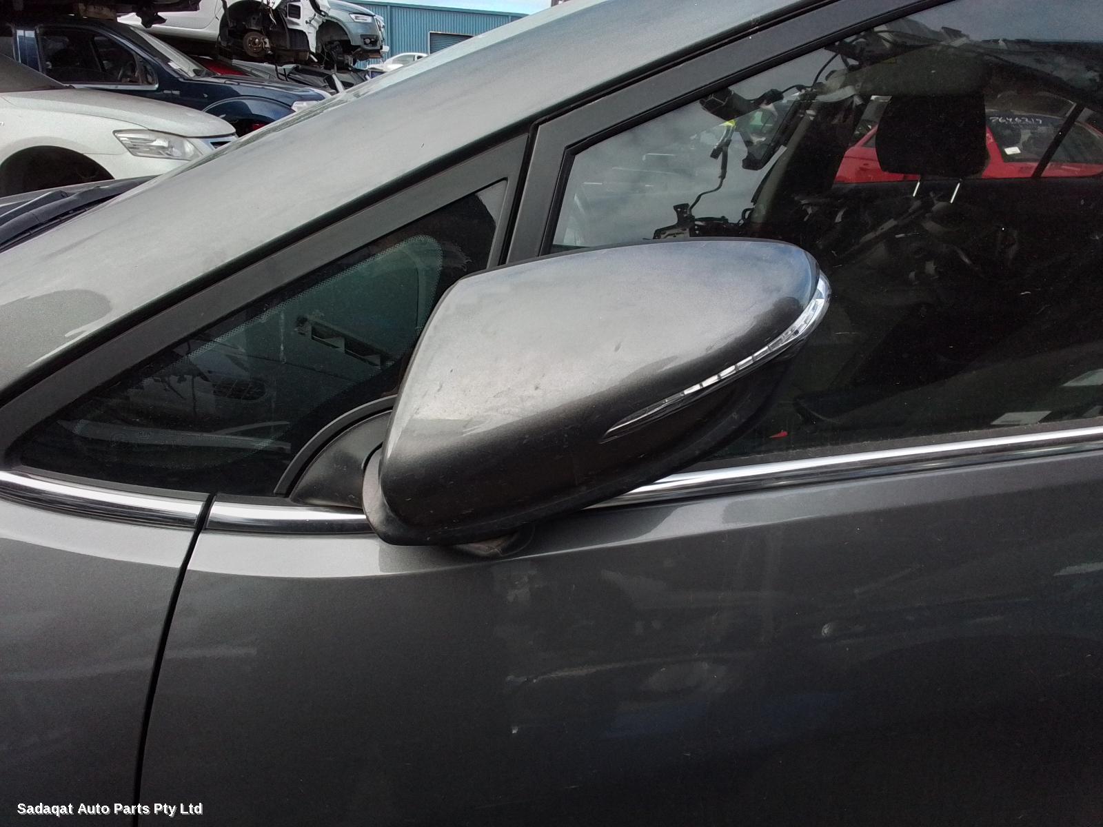 Kia Cerato Left Guard