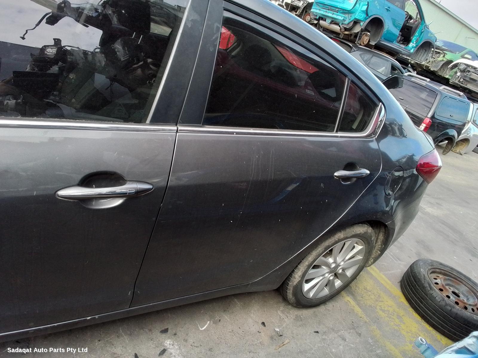 Kia Cerato Left Guard