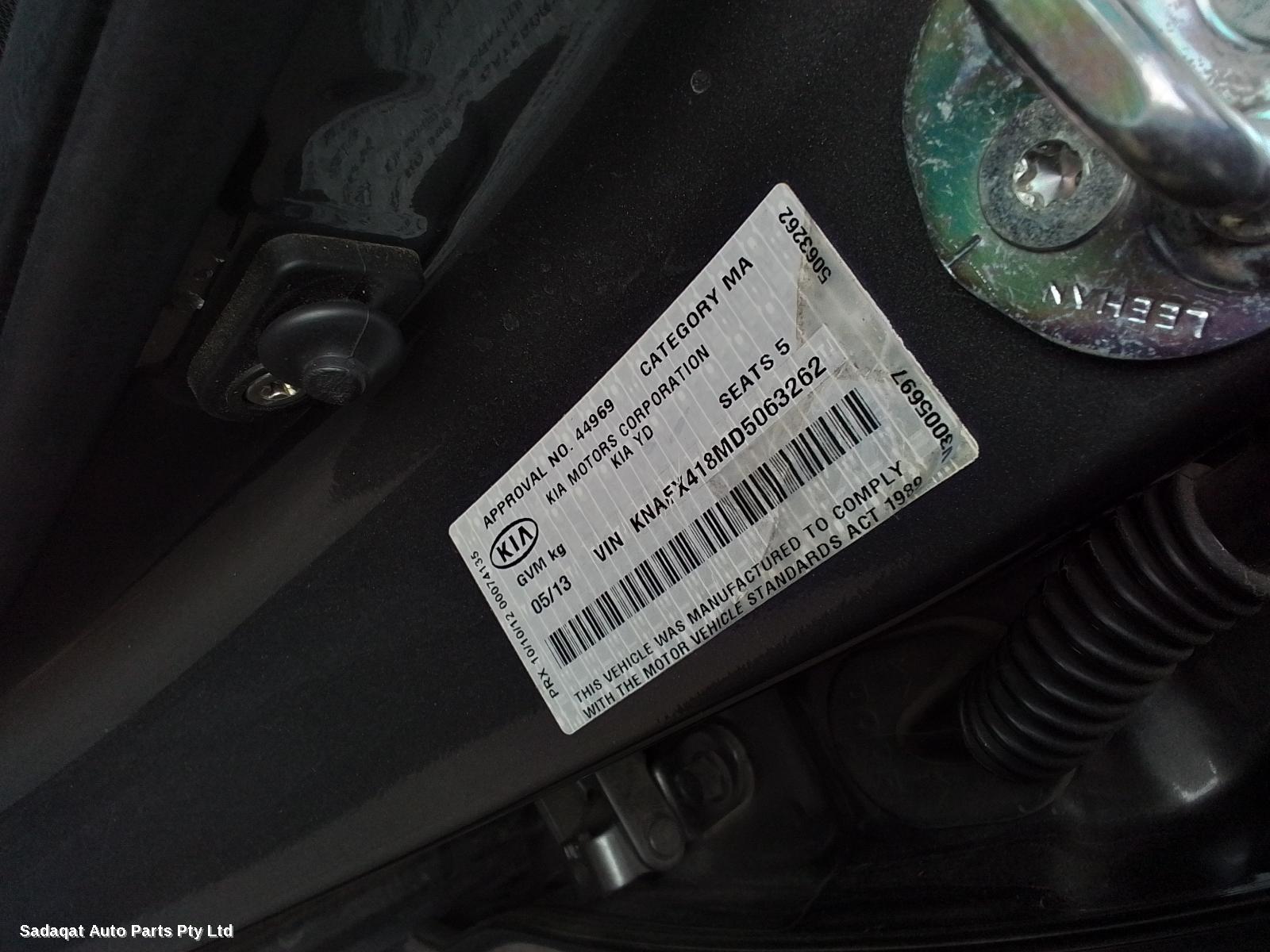 Kia Cerato Left Guard