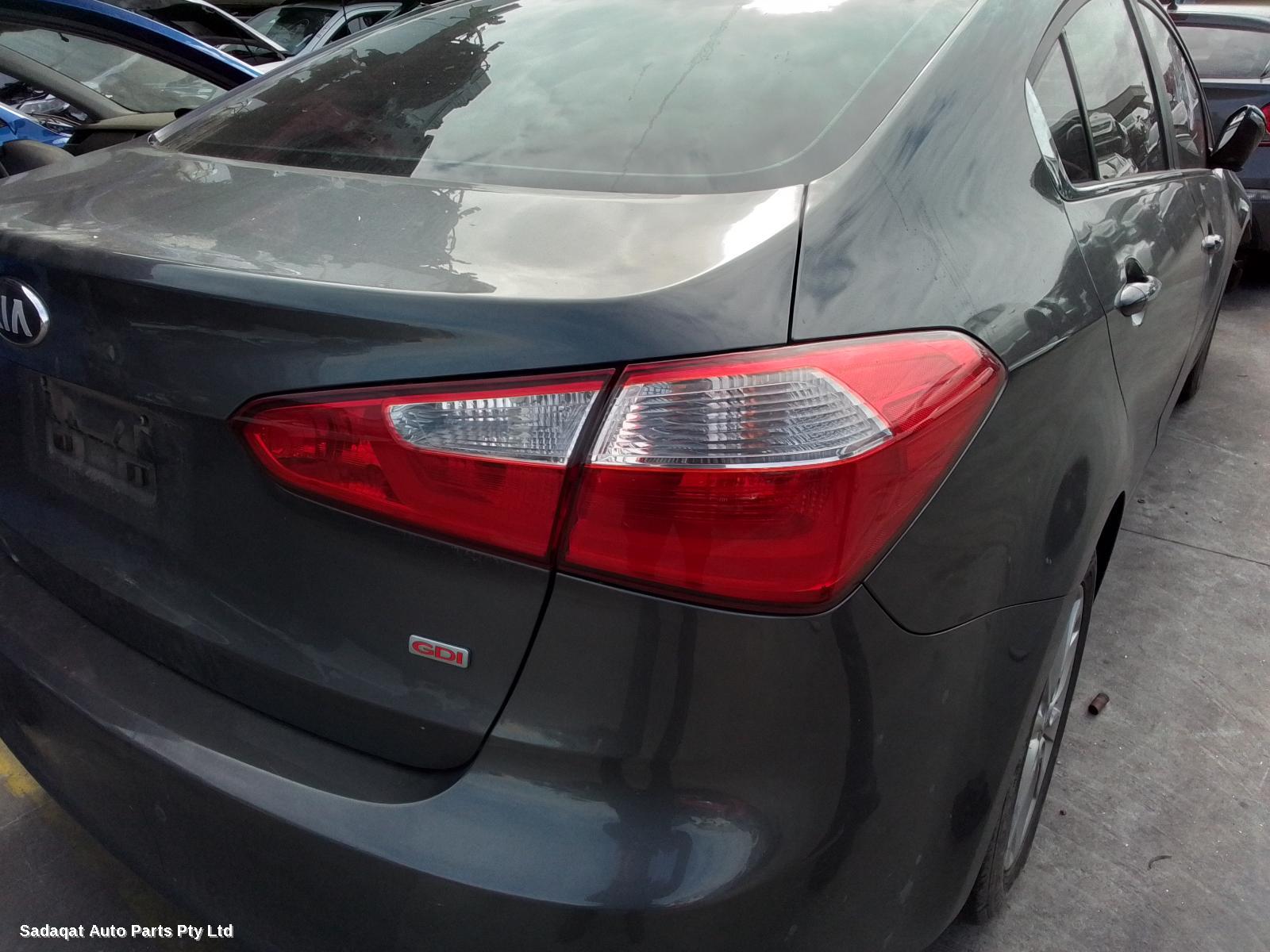 Kia Cerato Left Guard
