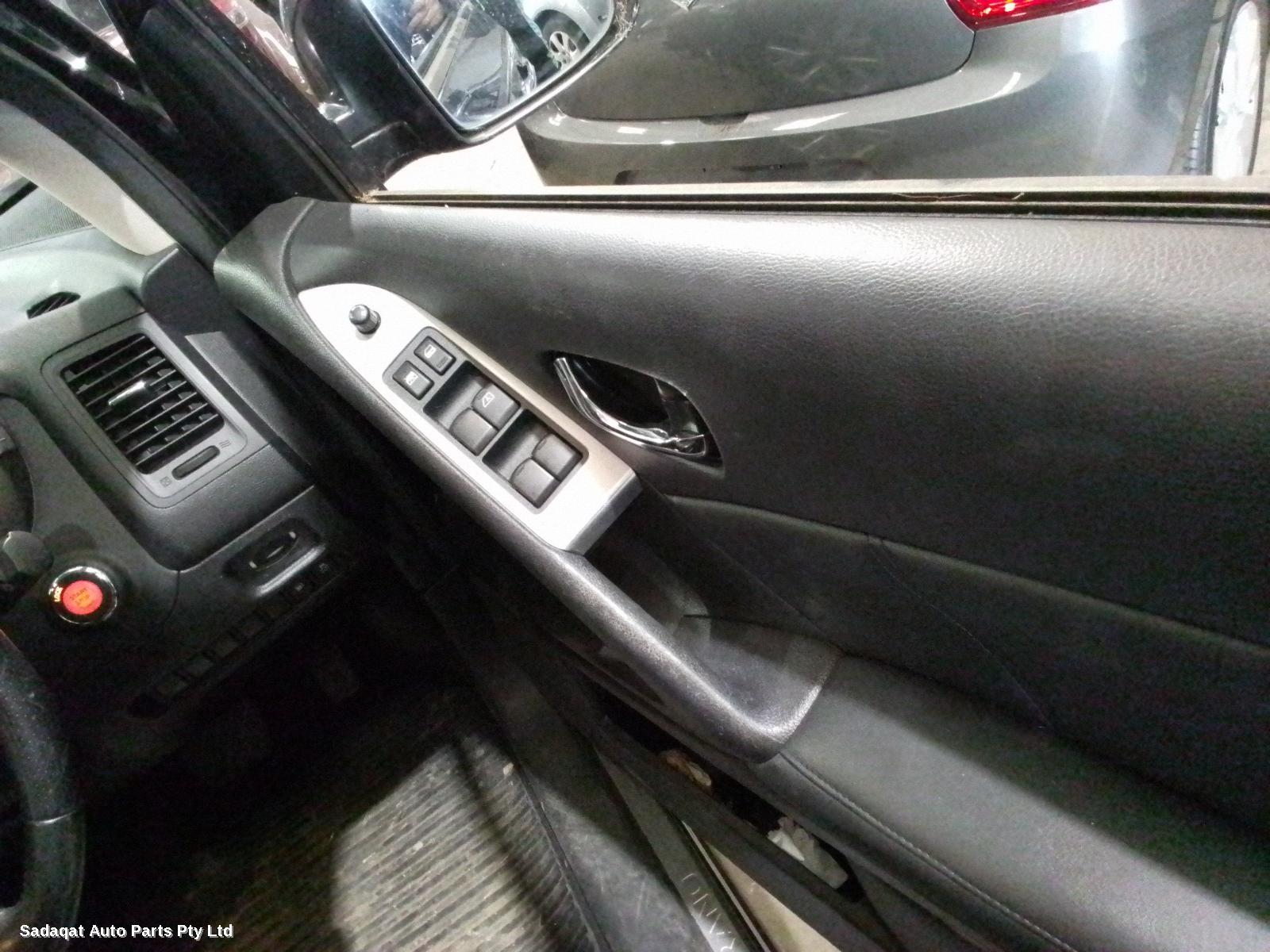 Nissan Murano Right Door Mirror