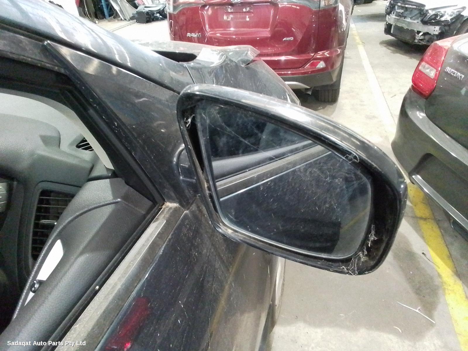 Nissan Murano Right Door Mirror