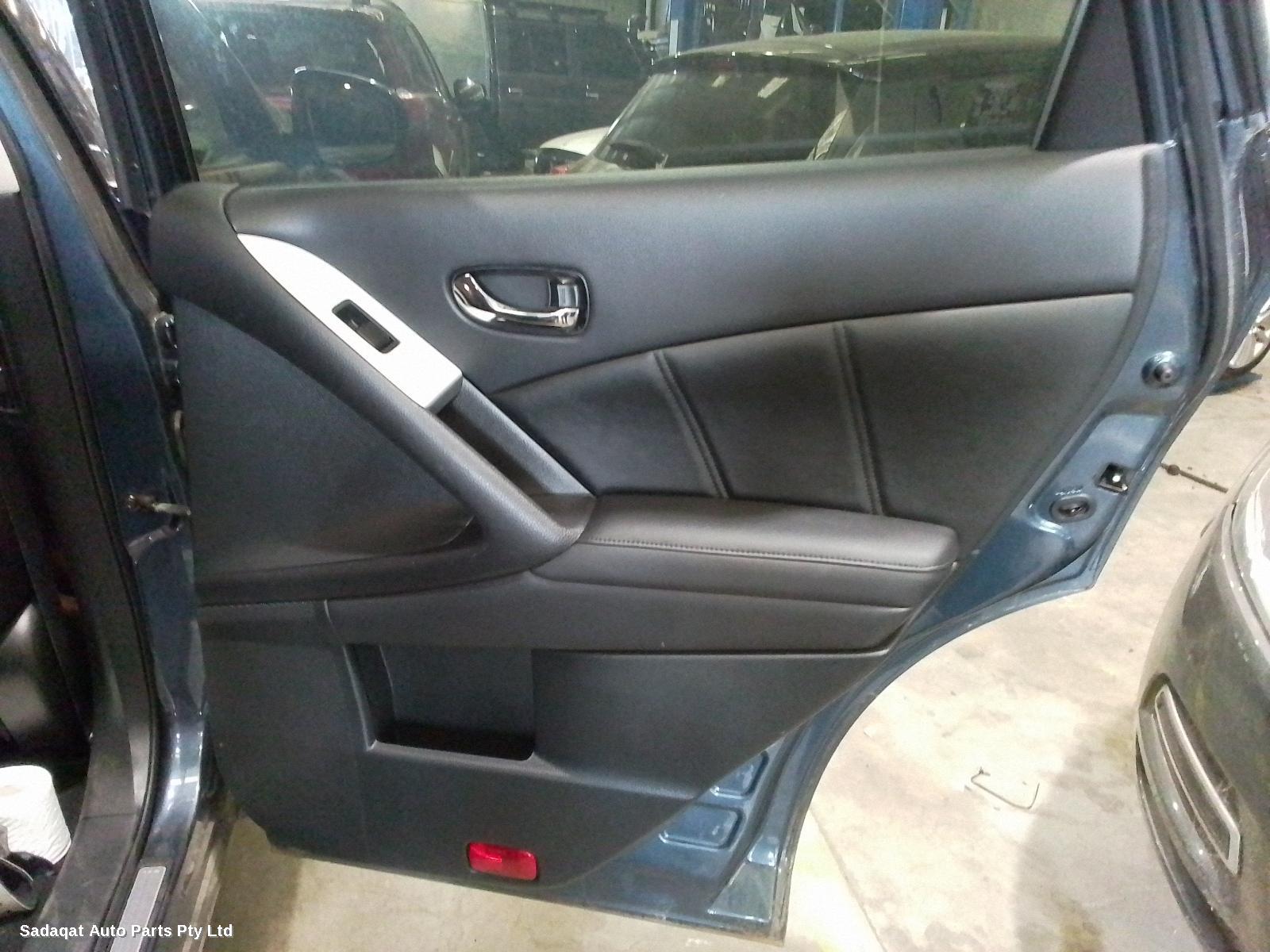 Nissan Murano Right Door Mirror