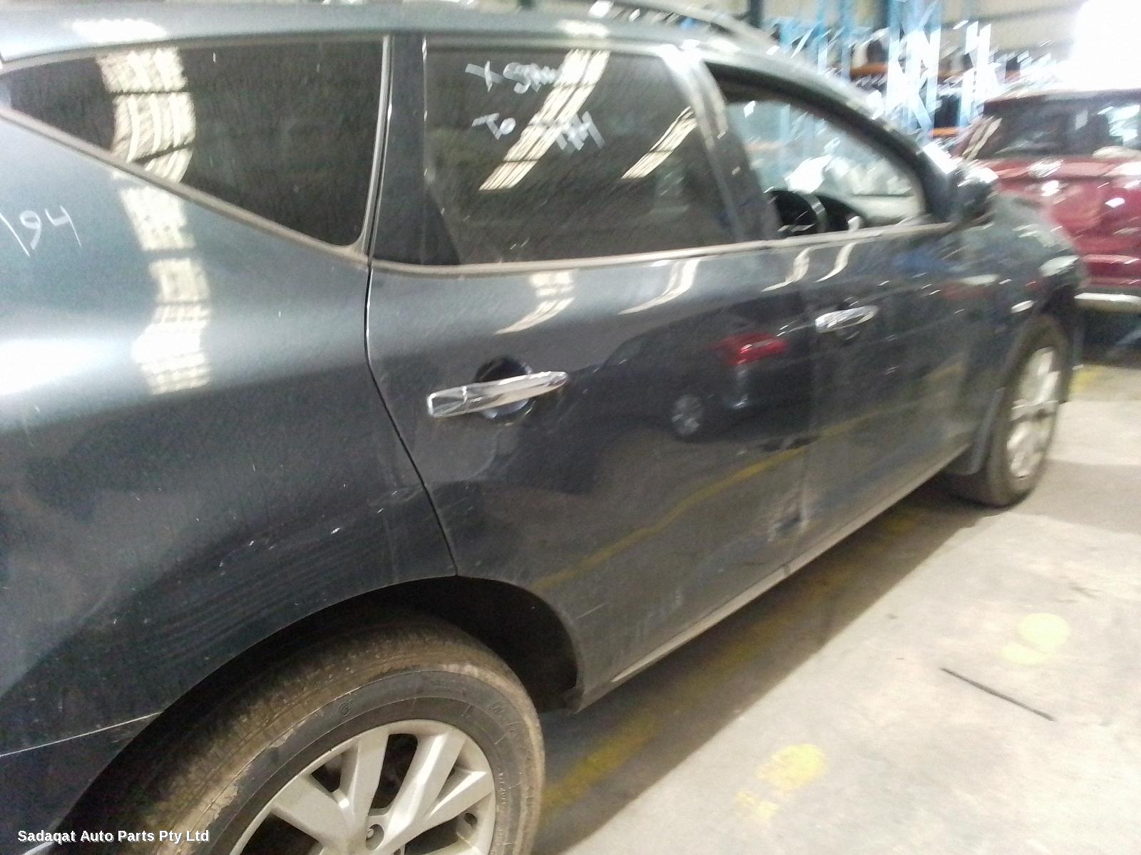 Nissan Murano Right Door Mirror