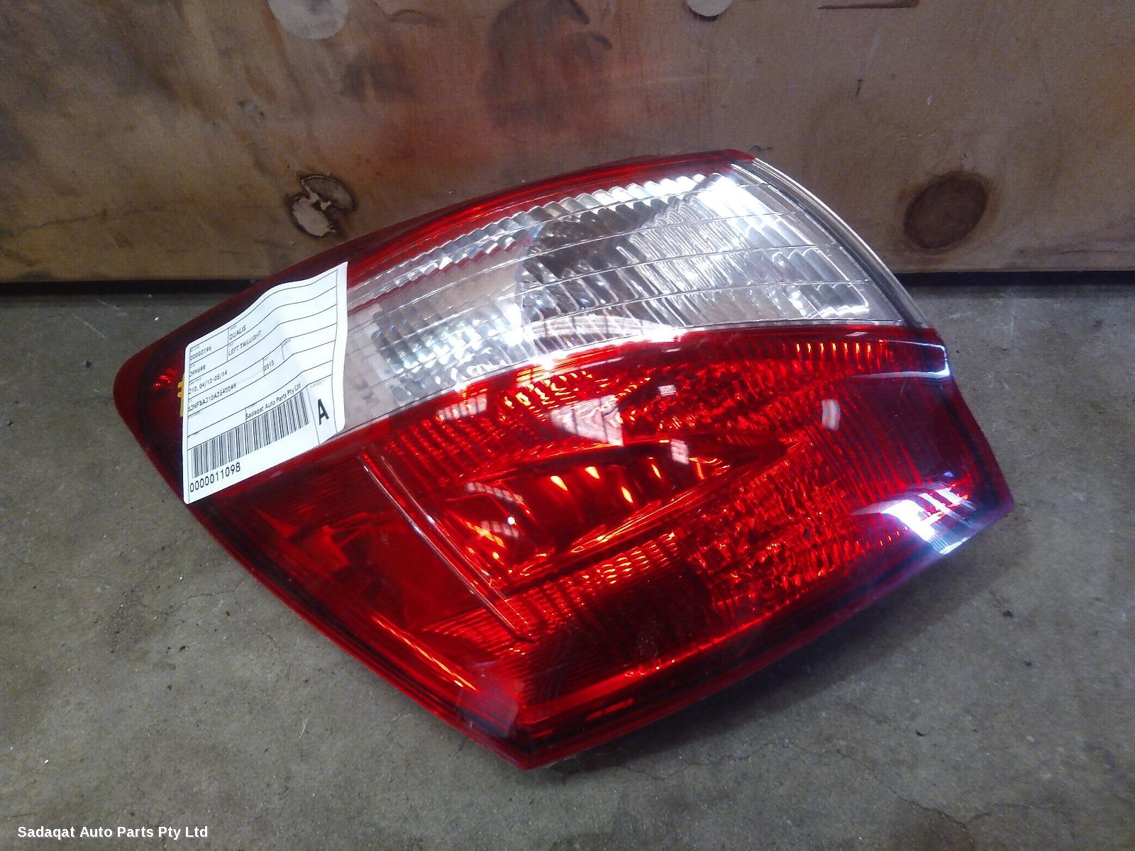 Nissan Dualis Left Taillight