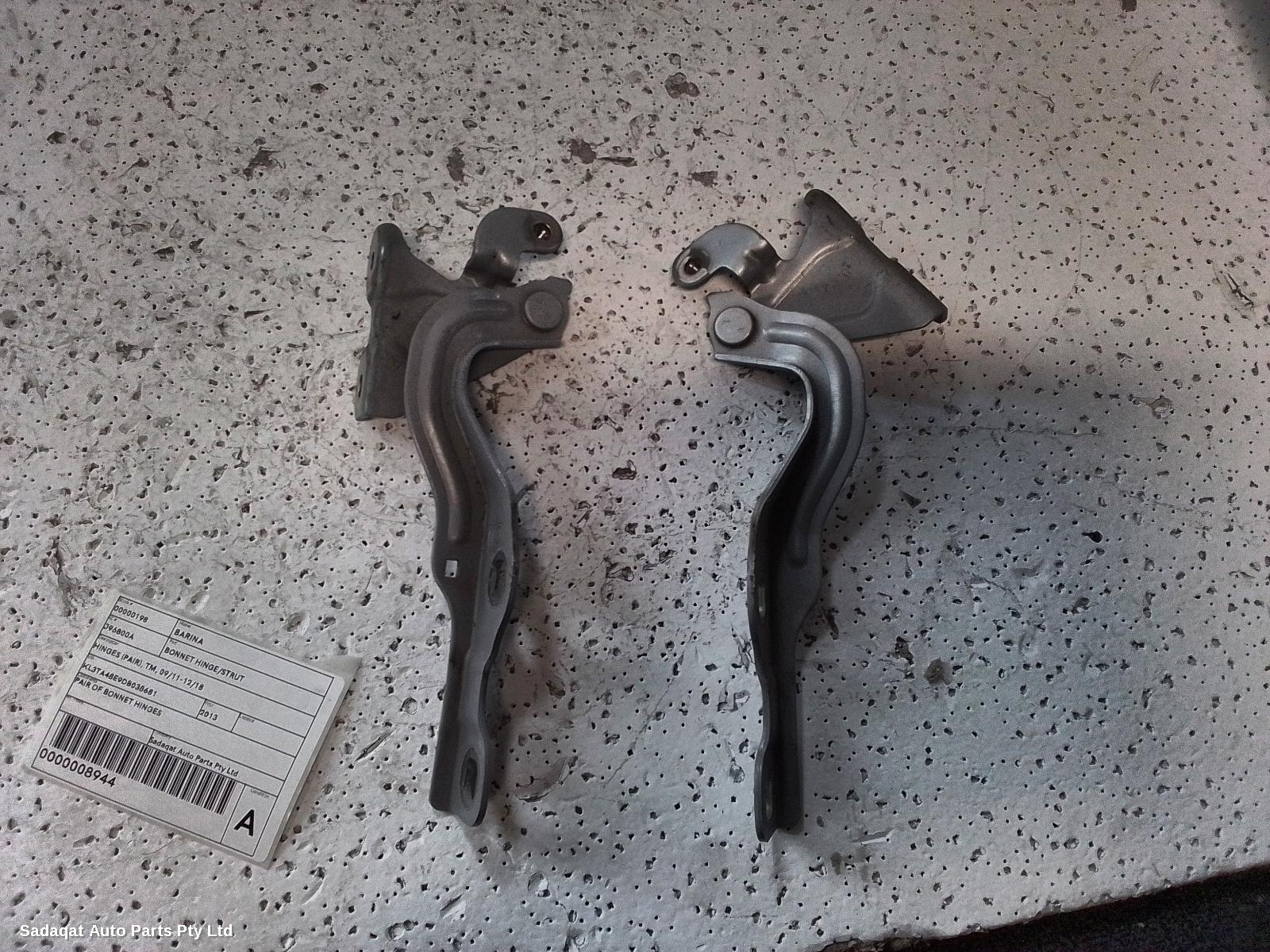 Holden Barina Bonnet Hinge/strut