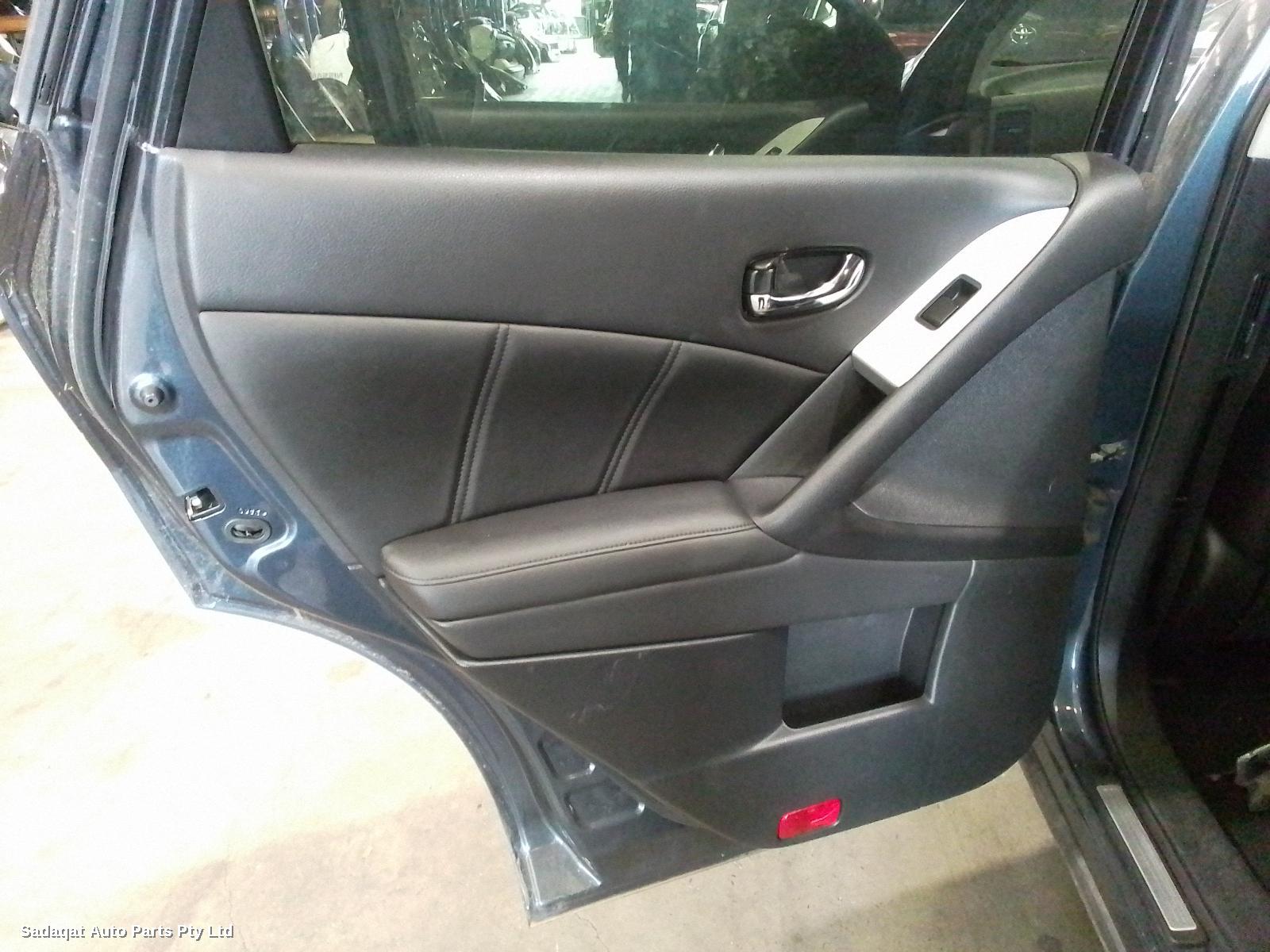 Nissan Murano Right Door Mirror
