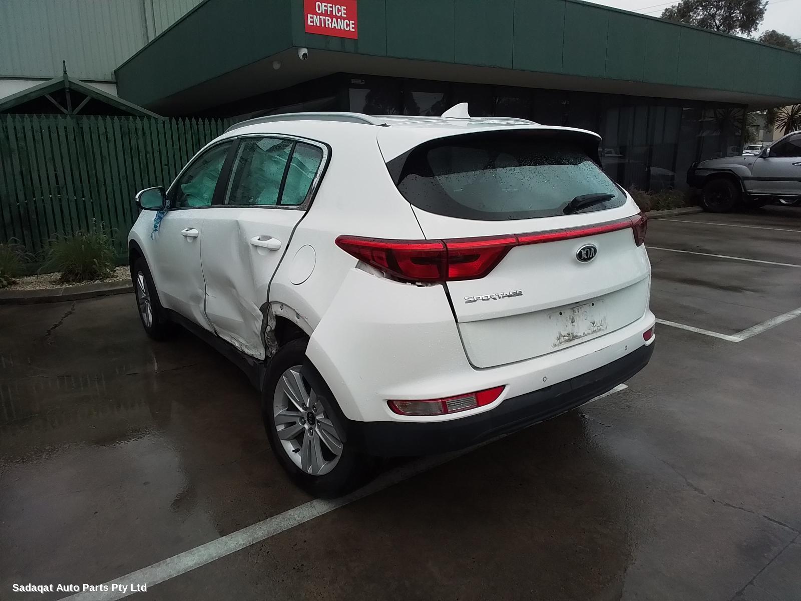 Kia Sportage Left Rear Hub Assembly