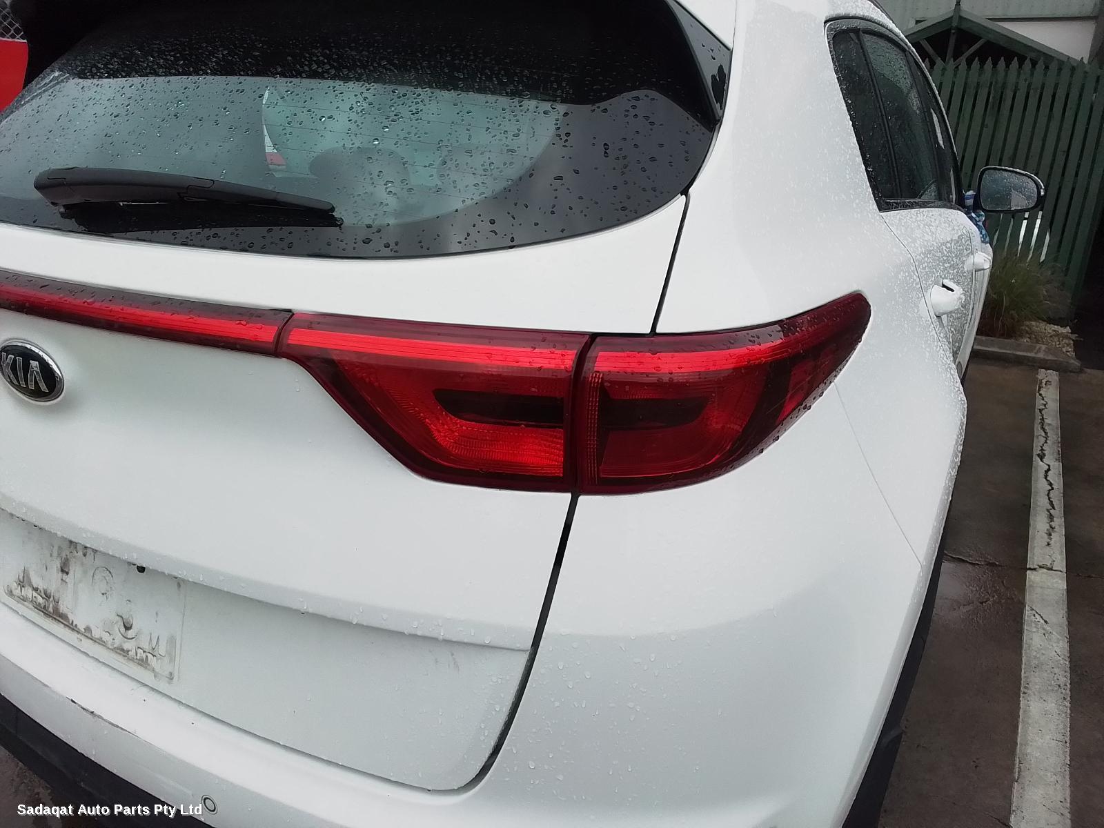 Kia Sportage Left Rear Hub Assembly