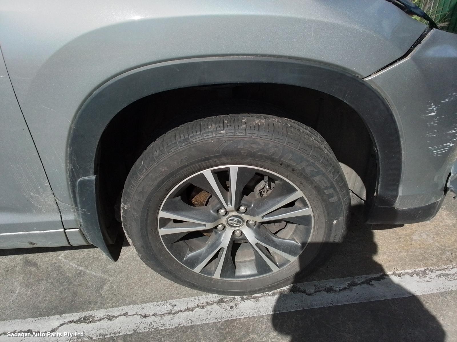 Toyota Kluger Left Door Mirror