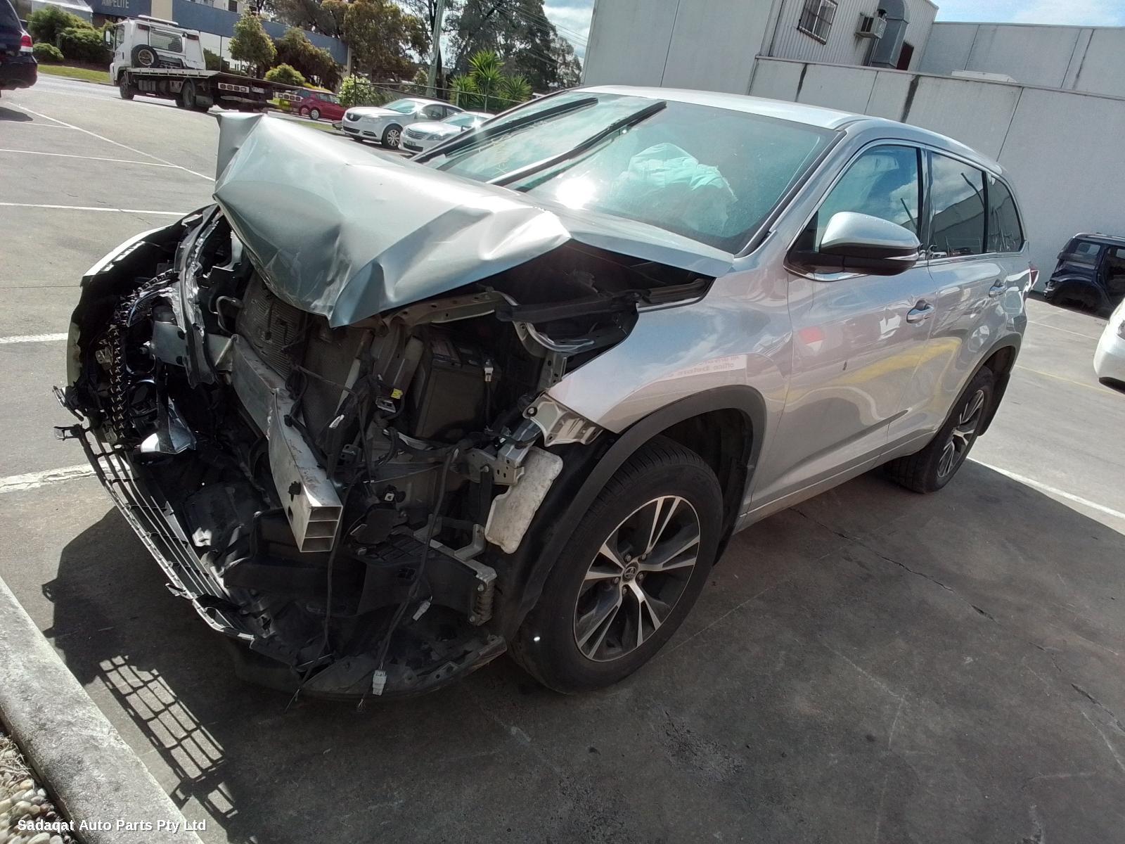 Toyota Kluger Left Door Mirror