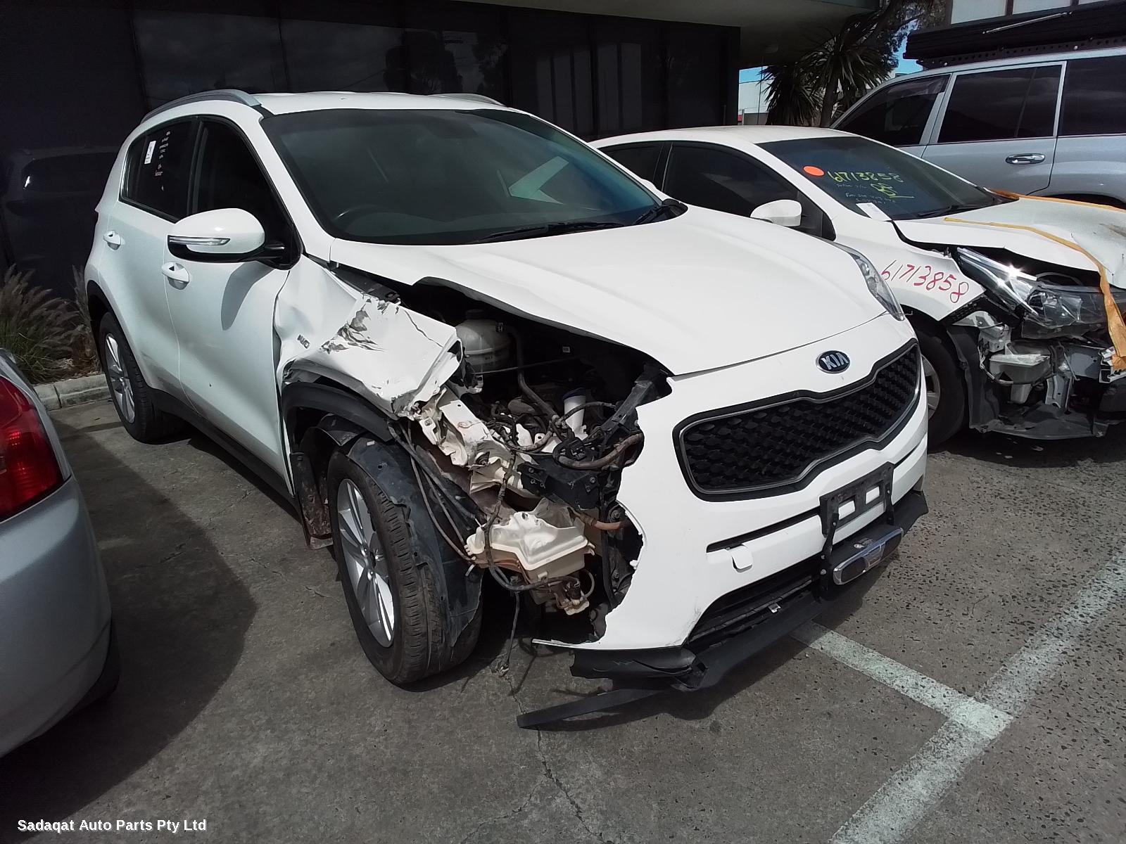 Kia Sportage Bonnet Lock/support