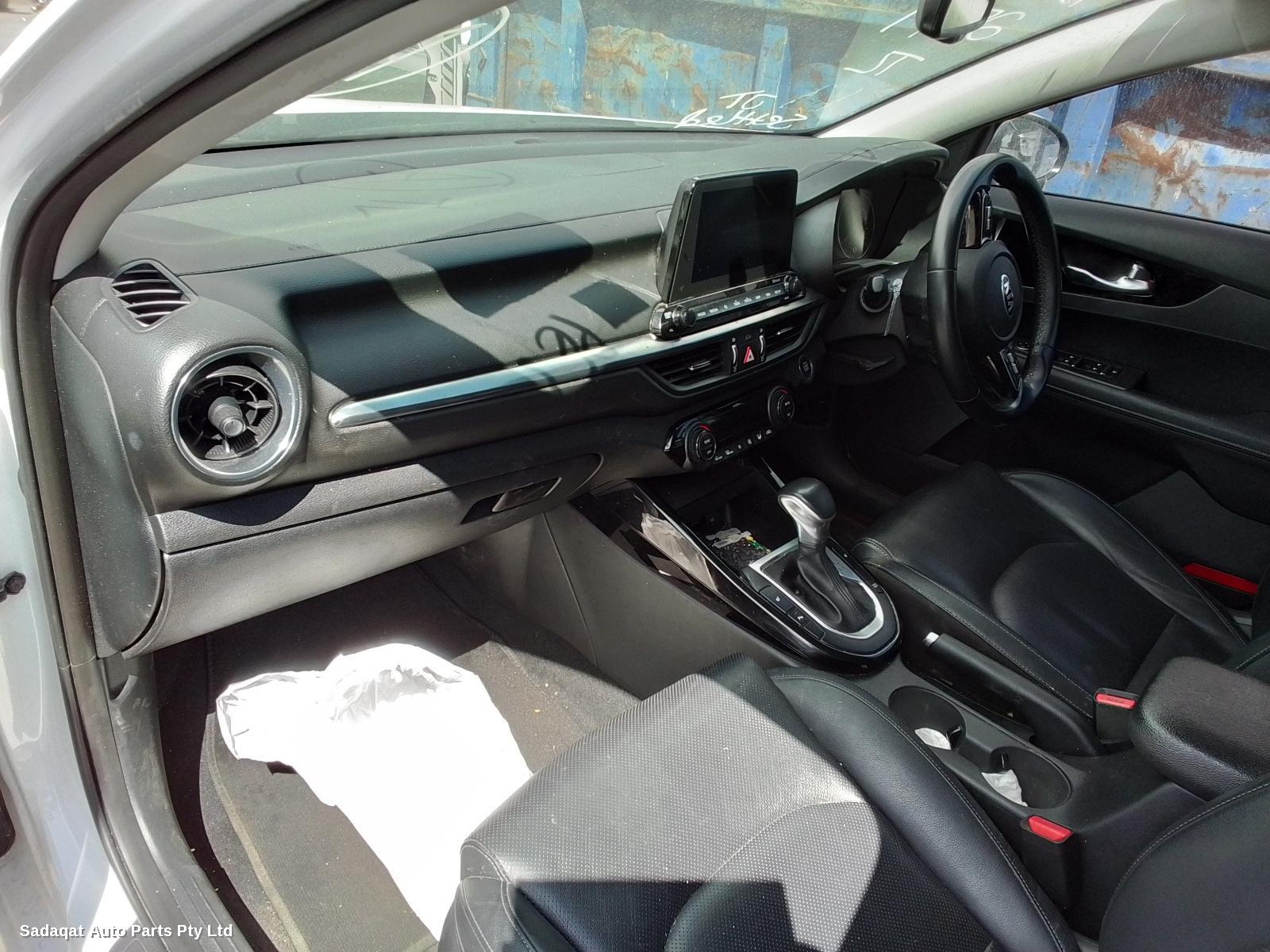 Kia Cerato Right Door Mirror